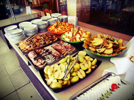 Харчування в дитячому таборі в Болгарії