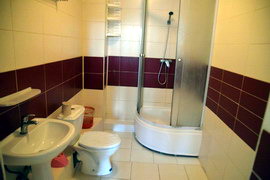 Дитячий табір. Ванна на базі в Коблево